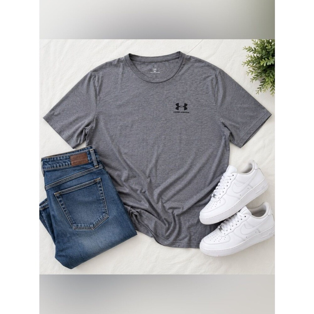 Under Armour Men’s 2XL Heather Gray Loose Fit Performance Tee Workout